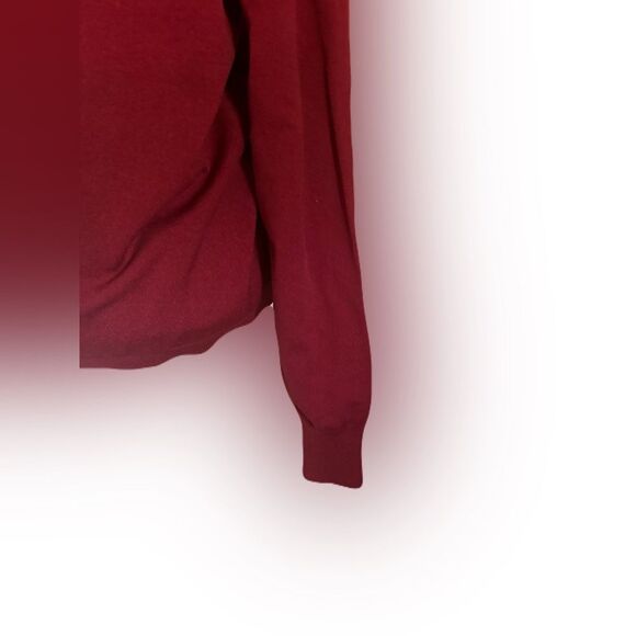 Thane Vintage Red Sweater with an Embroidered Collar and a Rich Vibrant Color - Picture 4 of 7